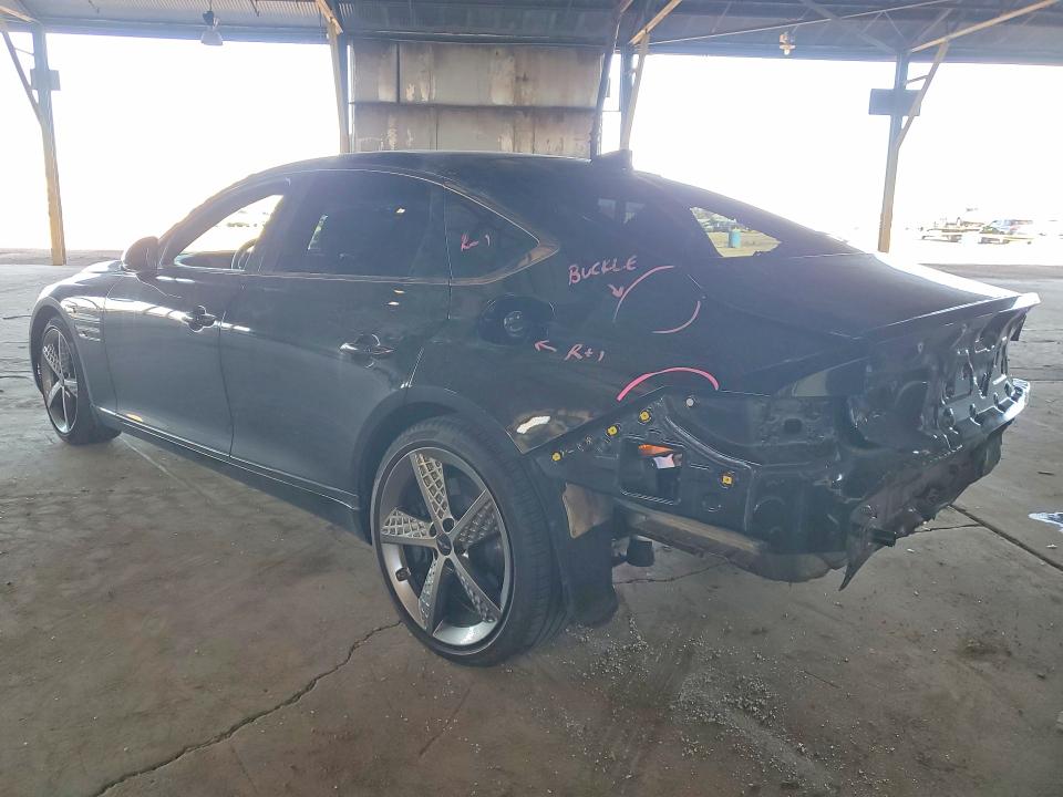 2025 Genesis G80