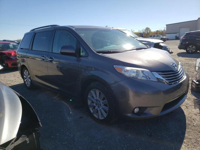 2015 Toyota Sienna xle