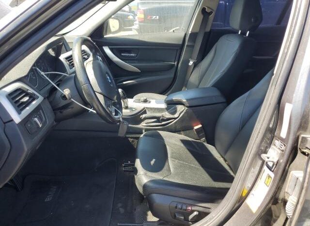 
								2013 BMW 3 series full									