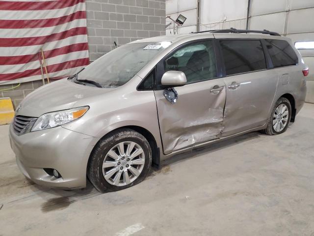 2015 Toyota Sienna xle