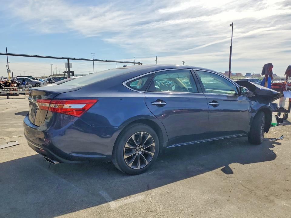 2016 Toyota Avalon