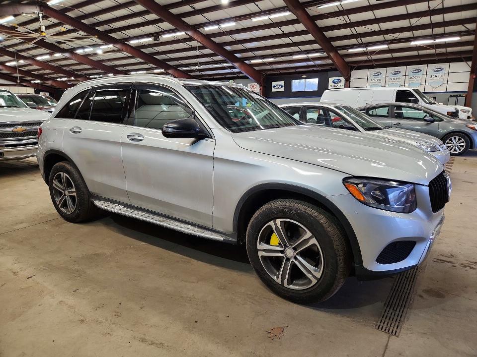 2016 Mercedes-benz Glc