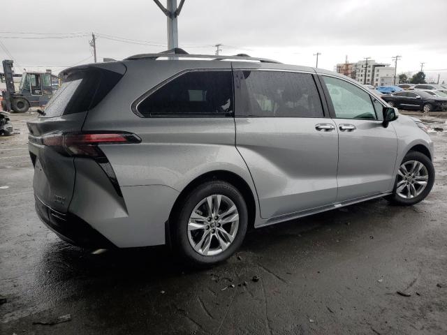 2023 Toyota Sienna