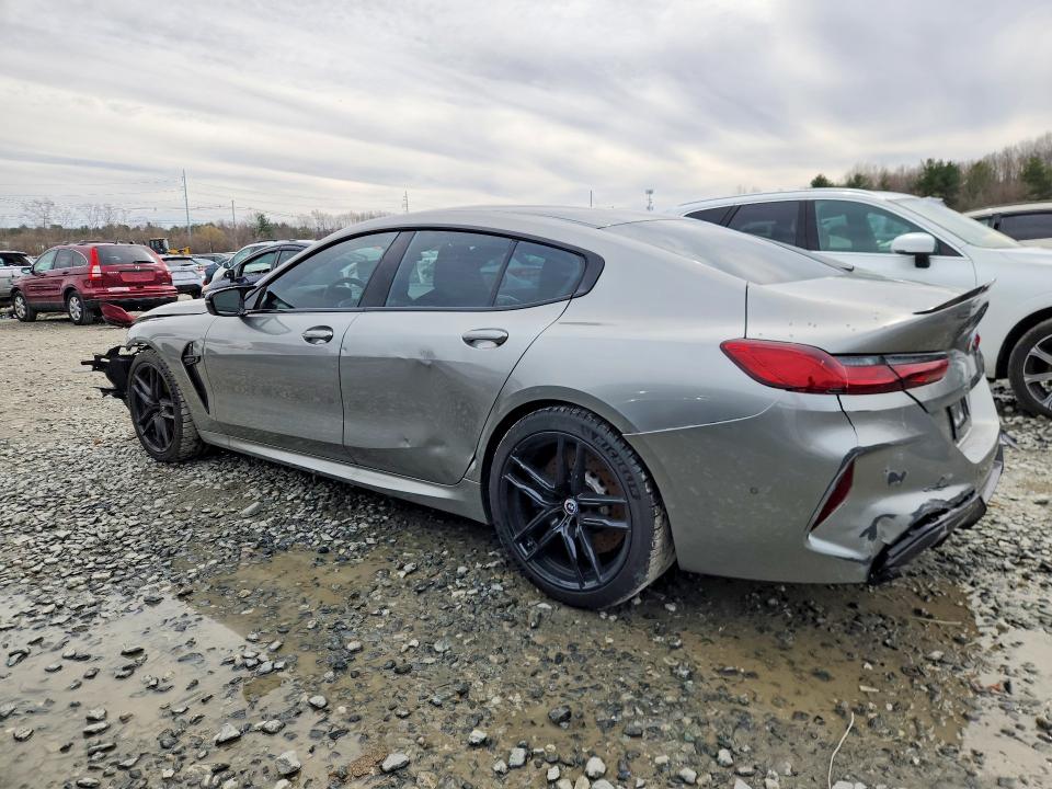 2020 BMW M8