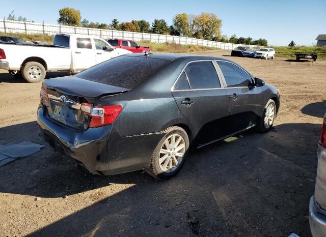 
								2012 Toyota Camry se full									