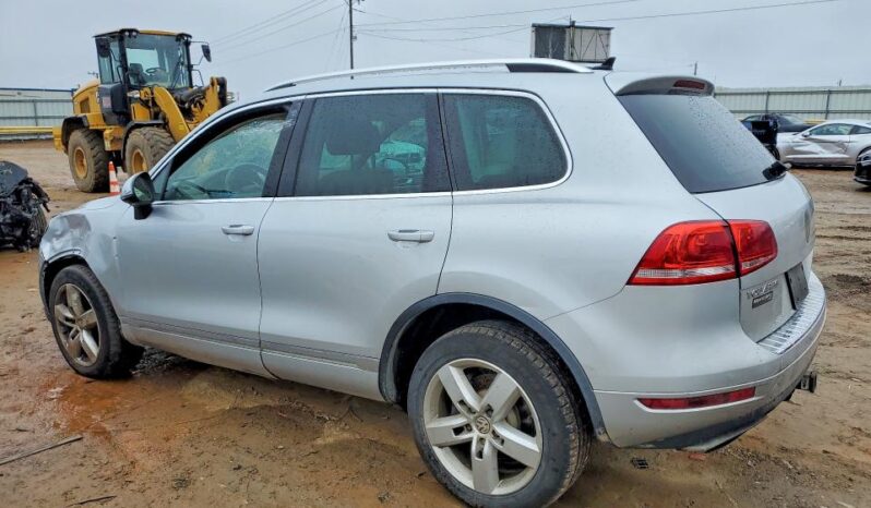 
								2013 Volkswagen Touareg full									