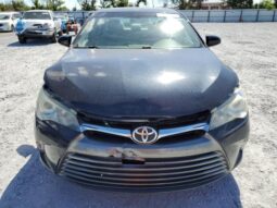 
										2017 Toyota Camry le full									