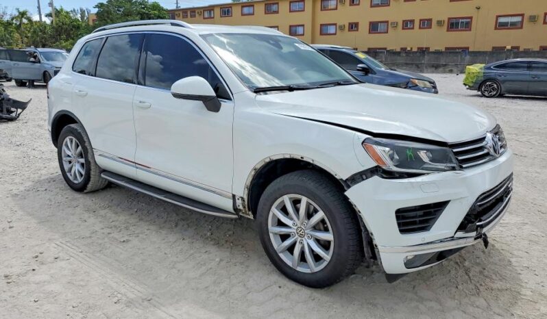 
								2017 Volkswagen Touareg full									