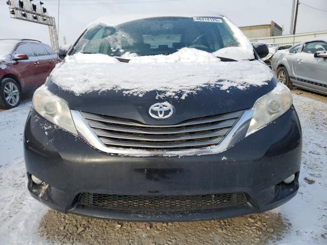 2013 Toyota Sienna xle