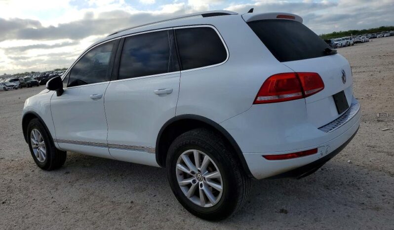 
								2013 Volkswagen Touareg full									