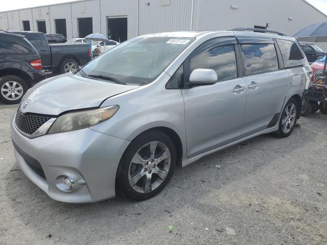 2012 Toyota Sienna