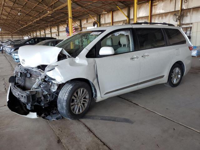 2017 Toyota Sienna xle