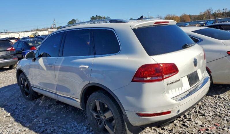 
								2013 Volkswagen Touareg full									
