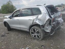 
										2017 Volkswagen Touareg full									