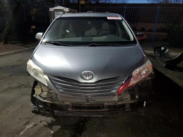 2013 Toyota Sienna xle
