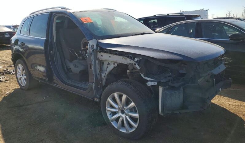 
								2011 Volkswagen Touareg full									