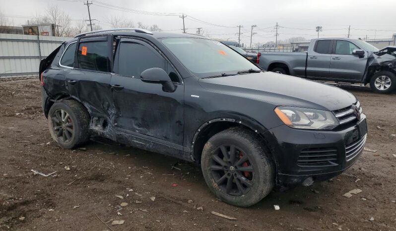 
								2014 Volkswagen Touareg full									