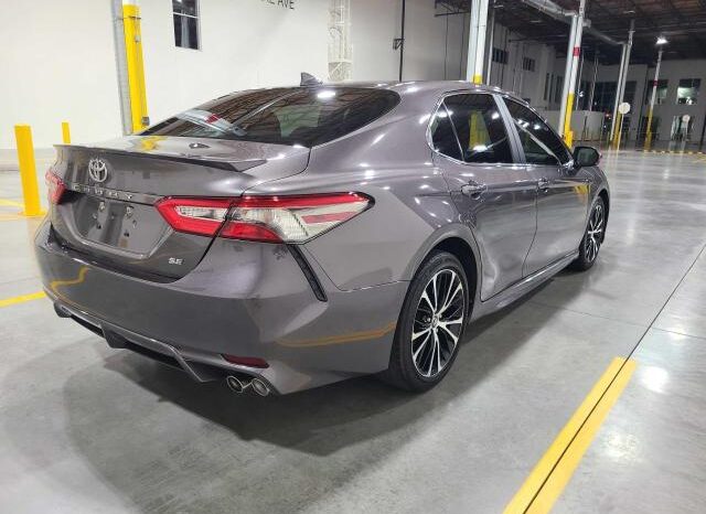 
								2019 Toyota Camry full									