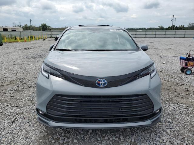 2025 Toyota Sienna