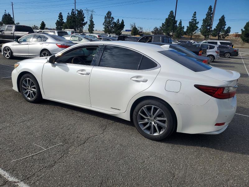 2016 Lexus Es 300h