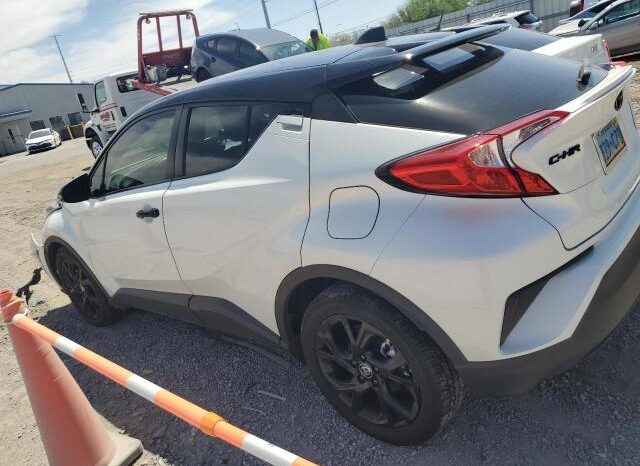 
								2021 Toyota C-hr full									