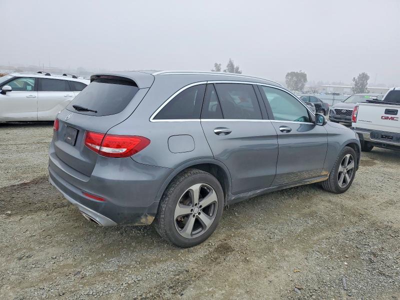 2016 Mercedes-benz Glc
