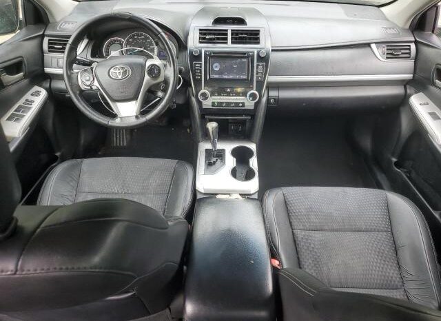 
								2014 Toyota Camry full									