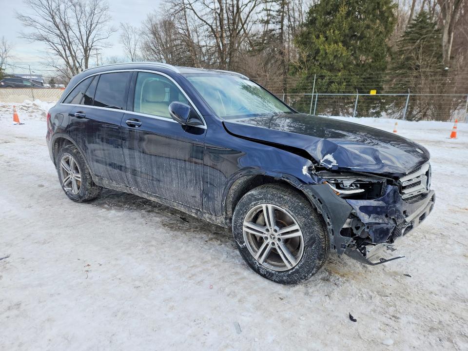 2021 Mercedes-benz Glc
