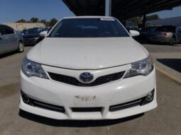 
										2014 Toyota Camry full									