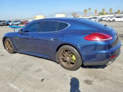 
										2014 Porsche Panamera full									