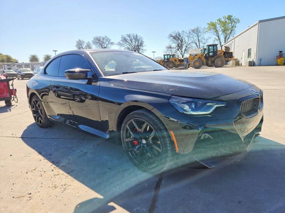 2025 BMW M2