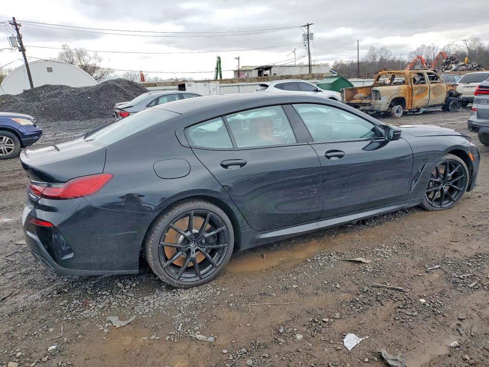 2026 BMW M8