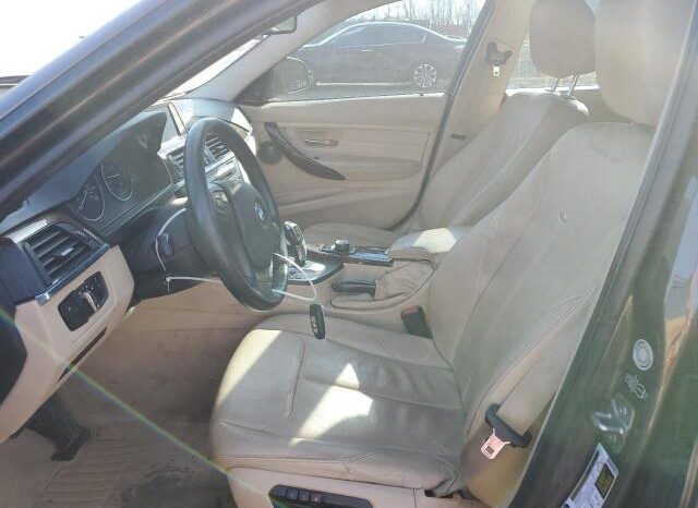 
								2013 BMW 3 series full									