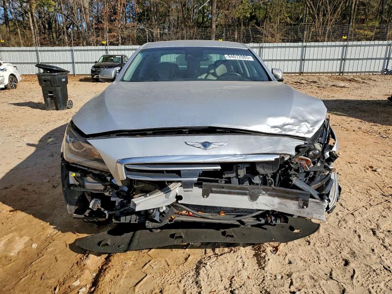 2017 Genesis G80