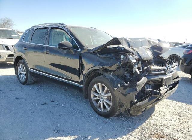 
								2014 Volkswagen Touareg full									