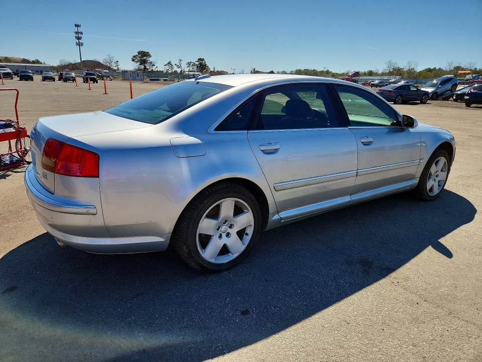 2016 Audi A8