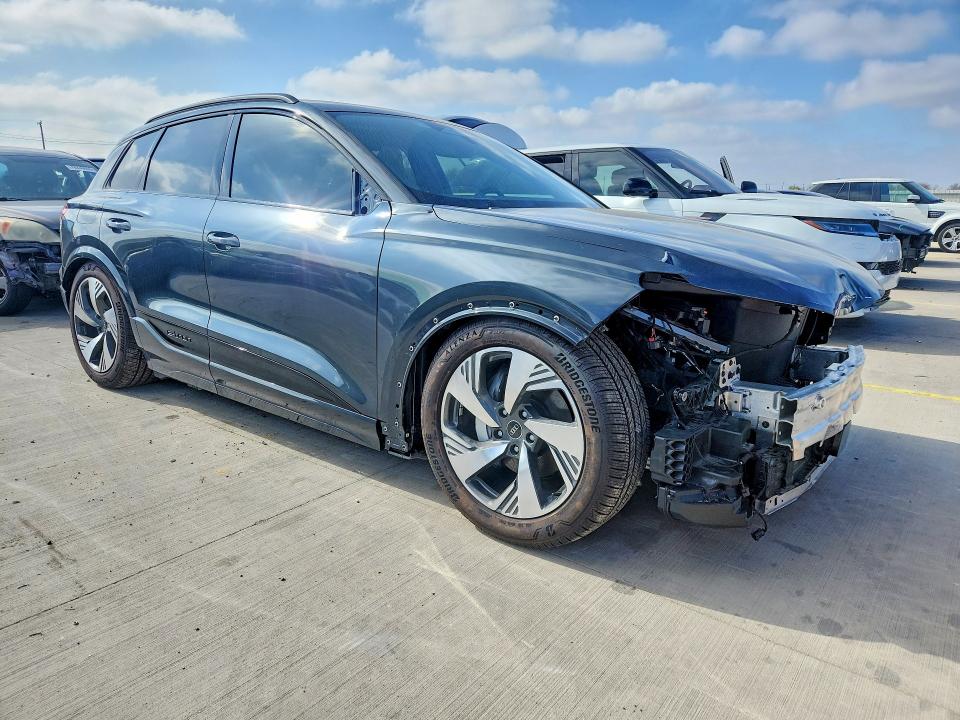 2025 Audi Q6 e-tron