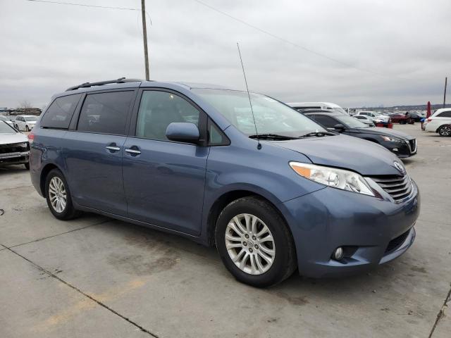 2015 Toyota Sienna xle