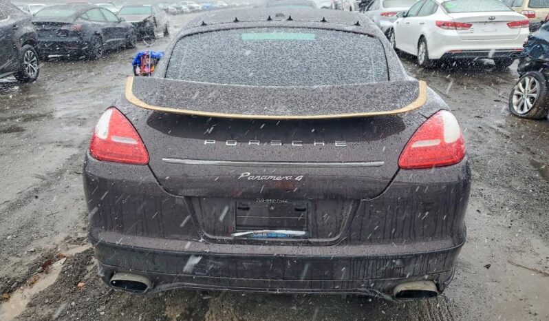 
								2013 Porsche Panamera full									
