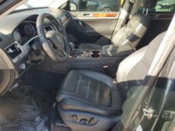
										2012 Volkswagen Touareg full									