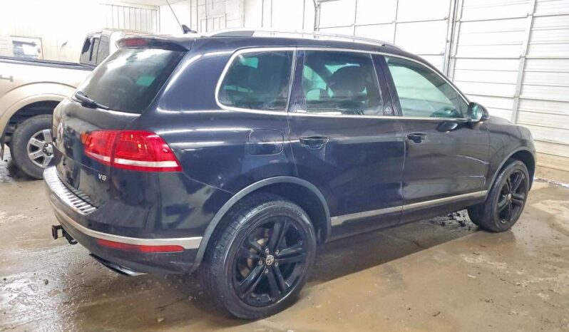 
								2017 Volkswagen Touareg full									