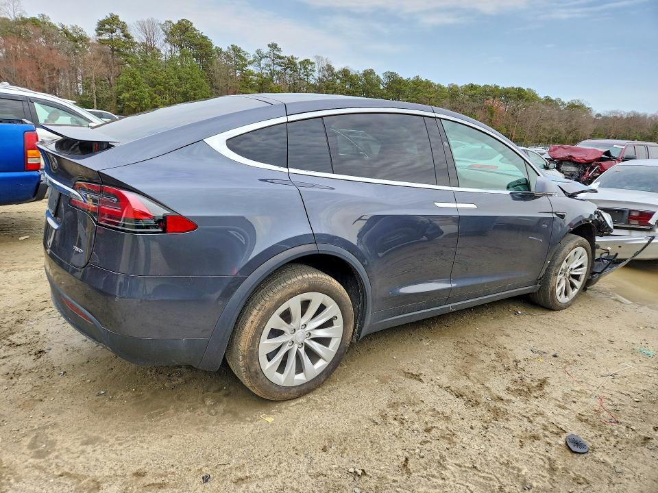 2018 Tesla Model x
