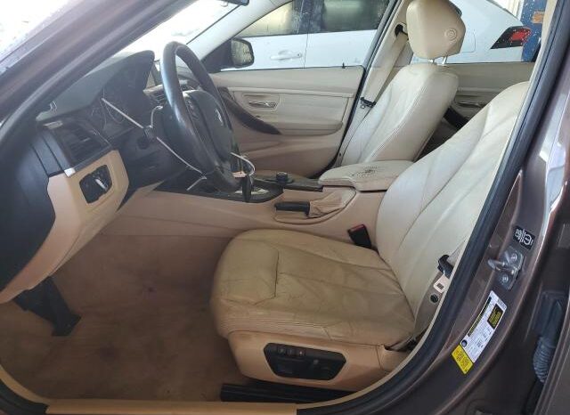 
								2013 BMW 3 series full									