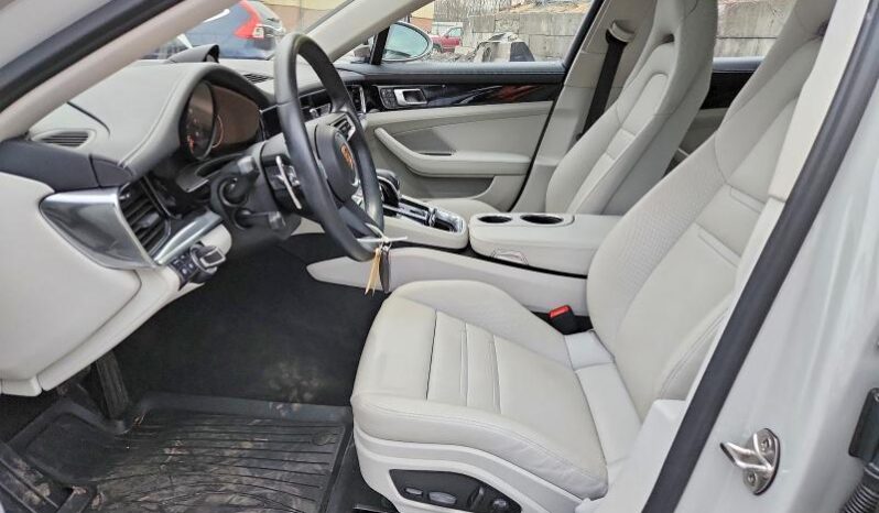 
								2022 Porsche Panamera full									