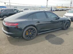 
										2018 Porsche Panamera full									
