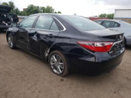 
										2016 Toyota Camry le full									