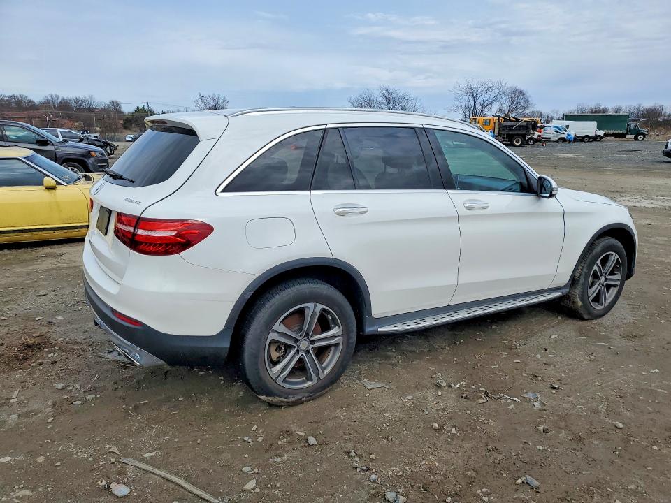 2017 Mercedes-benz Glc