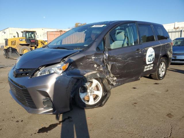 2020 Toyota Sienna
