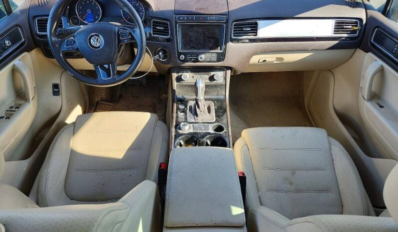 
								2016 Volkswagen Touareg full									
