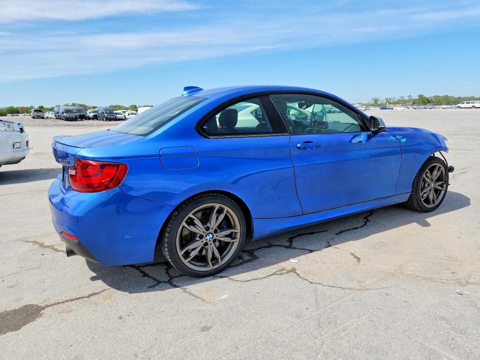 2016 BMW M235i
